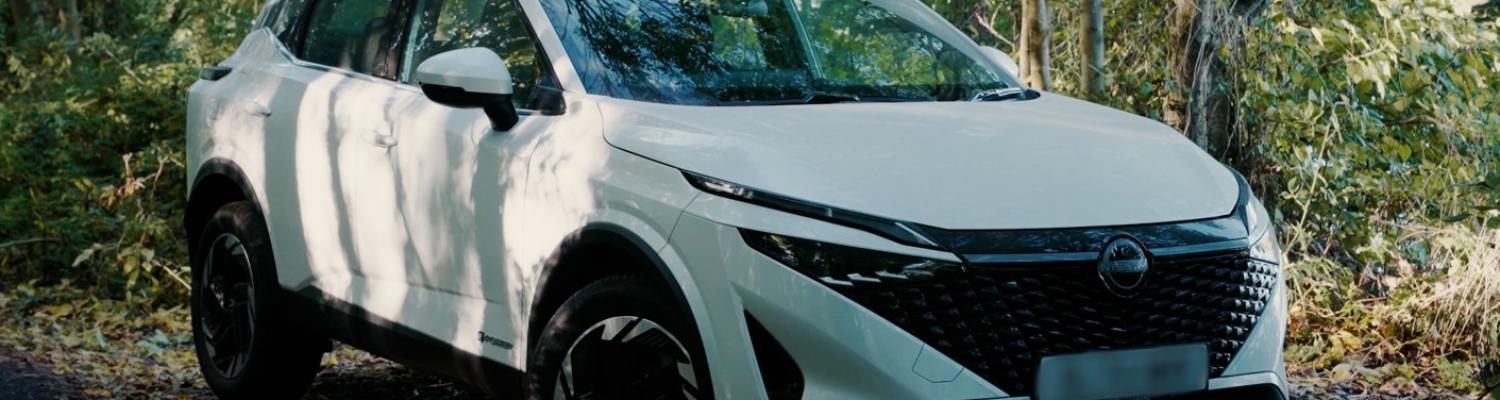 A competition winner has been handed the keys to a brand-new Nissan Qashqai, thanks to a giveaway by industry partners Select Car Leasing and MotorEasy. 